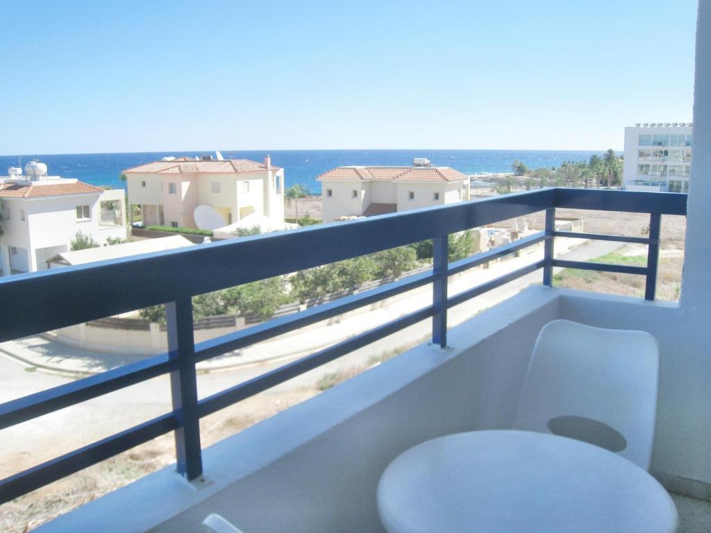 Maouris Hotel Apartments Protaras Exterior photo