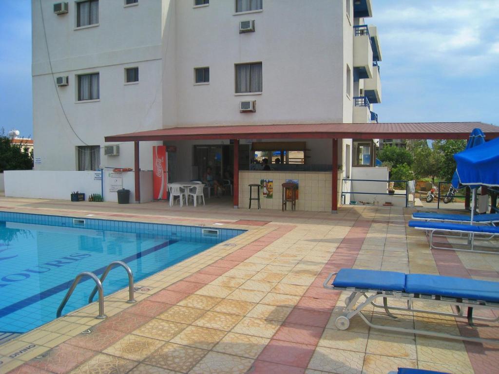 Maouris Hotel Apartments Protaras Exterior photo